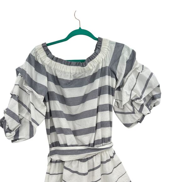 Alexis North Romper Striped Off the Shoulder Puff Sleeve White Gray Size Small - Picture 8 of 11